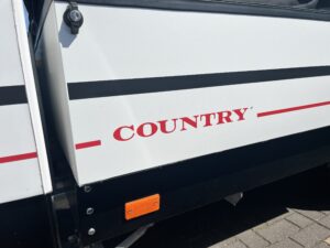 Combi-Camp Country – modelaanduiding